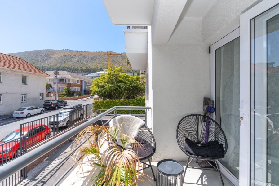2 Bedroom Property for Sale in Sea Point Western Cape